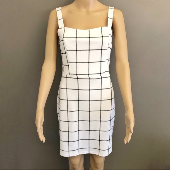 APRICOT Minimalist Feminine White Camisole Summer Festival Mini Dress. Medium - Picture 1 of 14